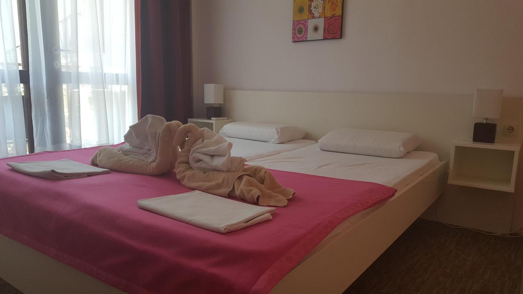 Guest House Zeba & Riviera Шіло Екстер'єр фото