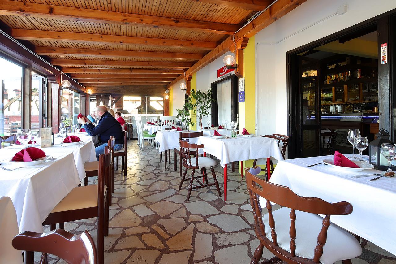 Guest House Zeba & Riviera Шіло Екстер'єр фото