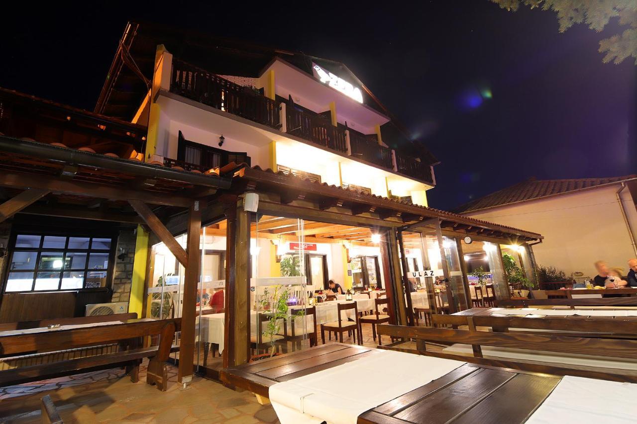 Guest House Zeba & Riviera Шіло Екстер'єр фото