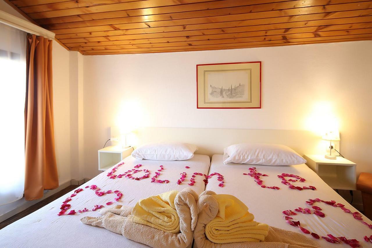 Guest House Zeba & Riviera Шіло Екстер'єр фото